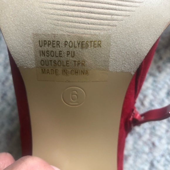 Journey Collection Henley Bootie NWOT - Picture 11 of 11